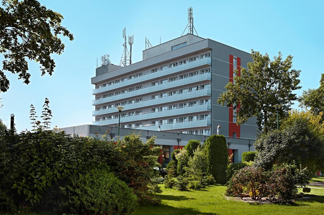 Sanatorium Uzdrowiskowe Dukat Medical Spa Dąbki Exterior foto